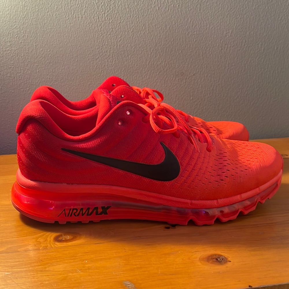 Nike Air Max 2017 (Bright Crimson Red)